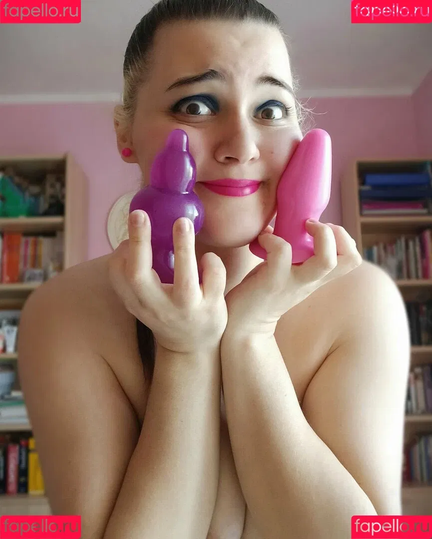 mordacia Onlyfans Photo Gallery 