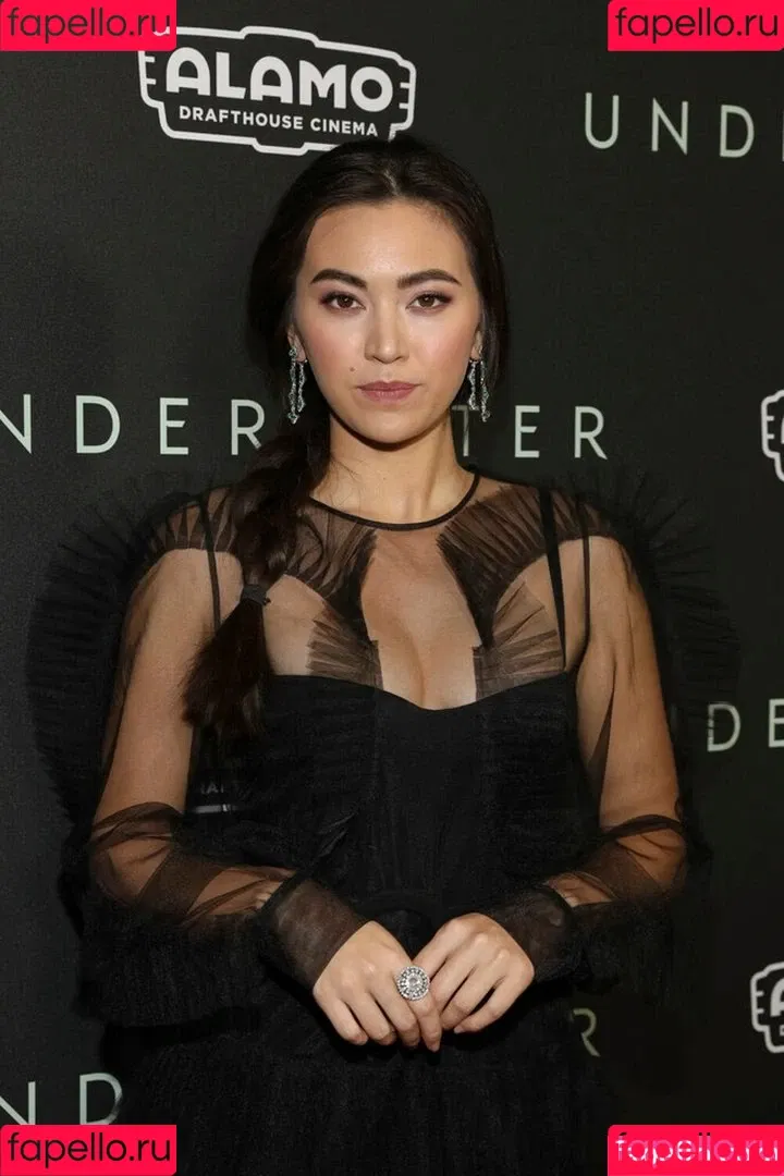 Jessica Yu Li Henwick Onlyfans Photo Gallery 