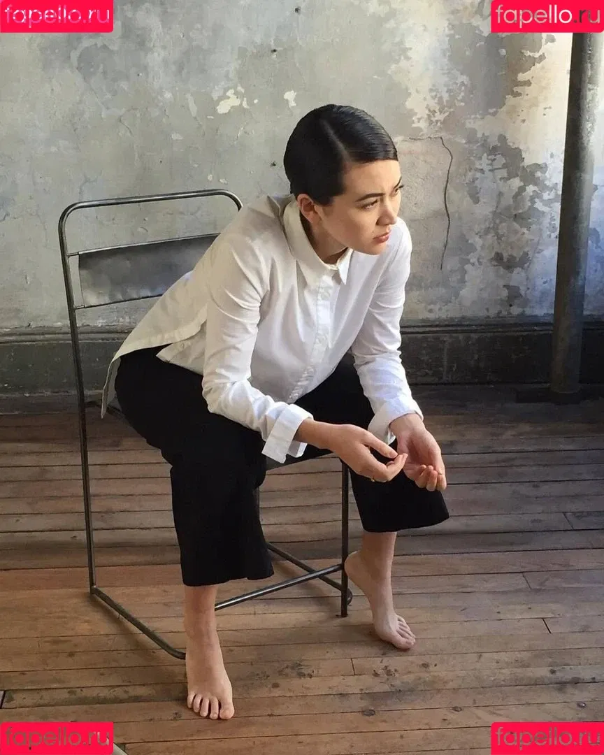 Jessica Yu Li Henwick Onlyfans Photo Gallery 