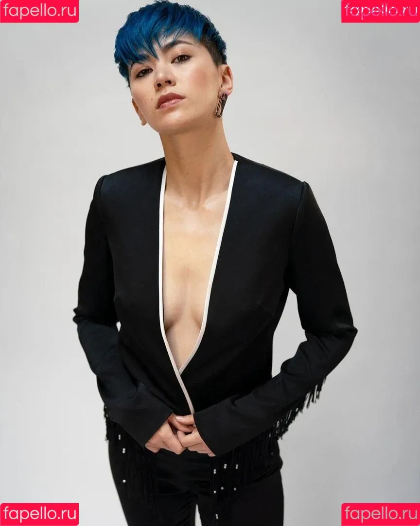 Jessica Yu Li Henwick Onlyfans Photo Gallery 