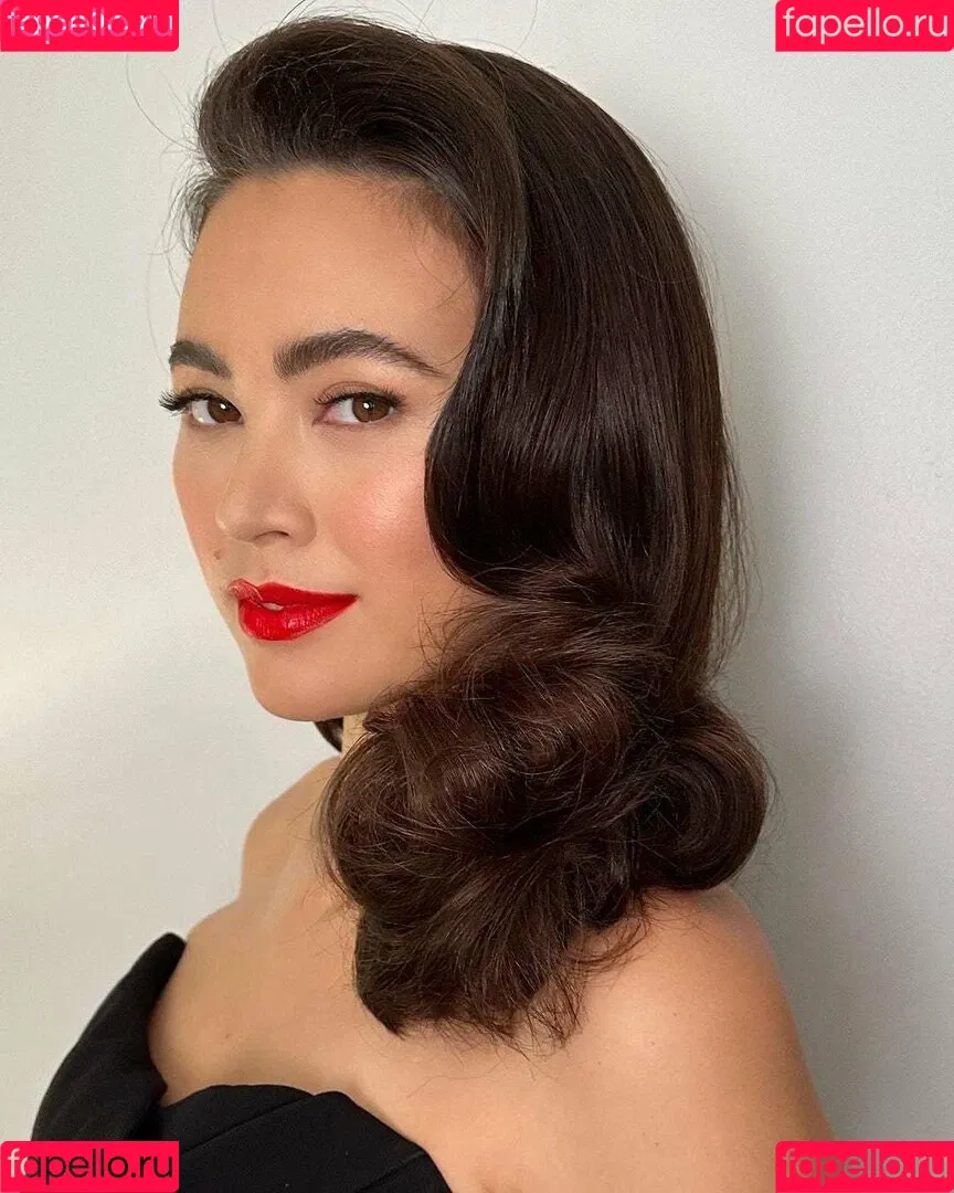 Jessica Yu Li Henwick Onlyfans Photo Gallery 