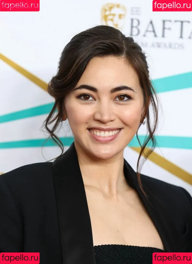 Jessica Yu Li Henwick Onlyfans Photo Gallery 
