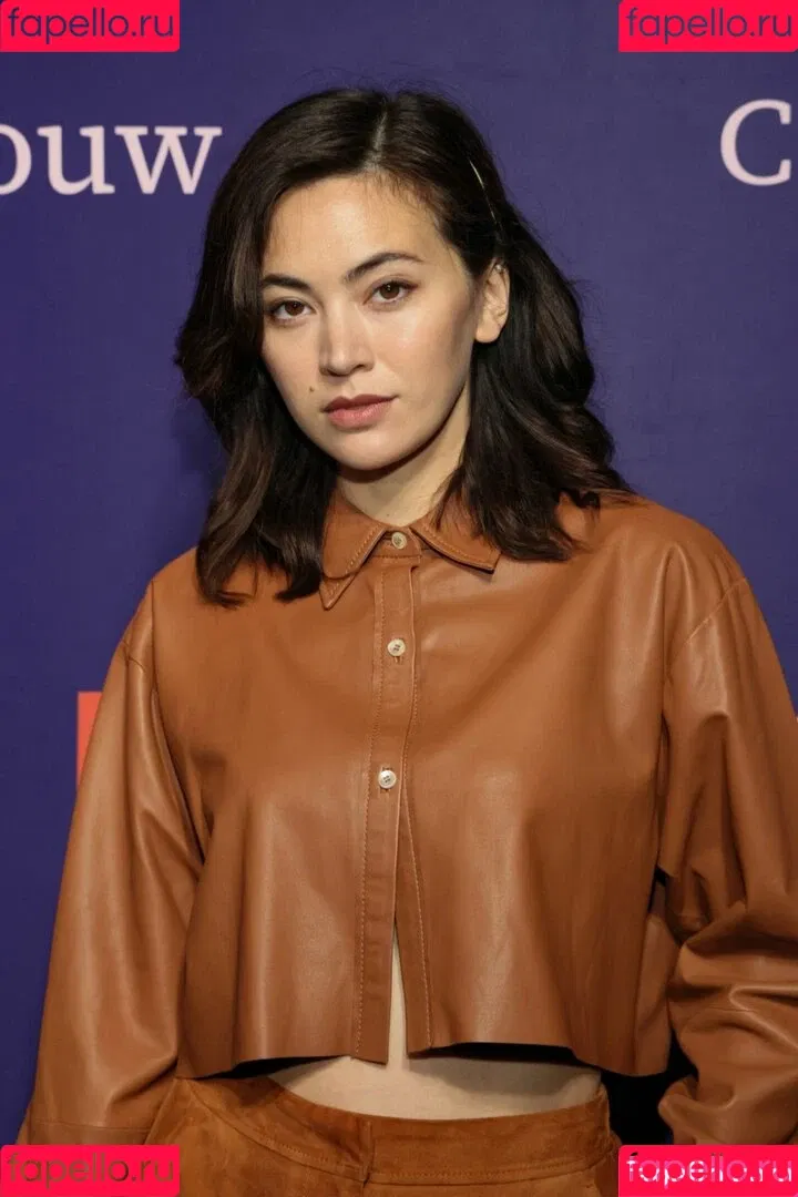 Jessica Yu Li Henwick Onlyfans Photo Gallery 