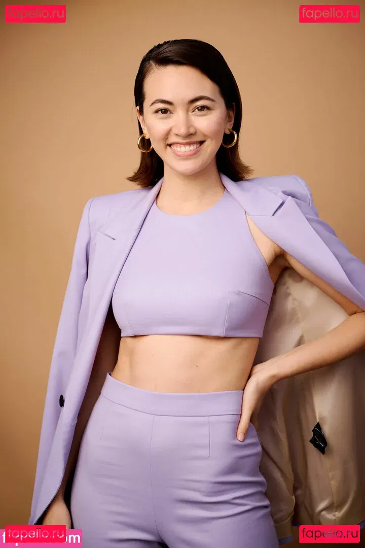 Jessica Yu Li Henwick Onlyfans Photo Gallery 