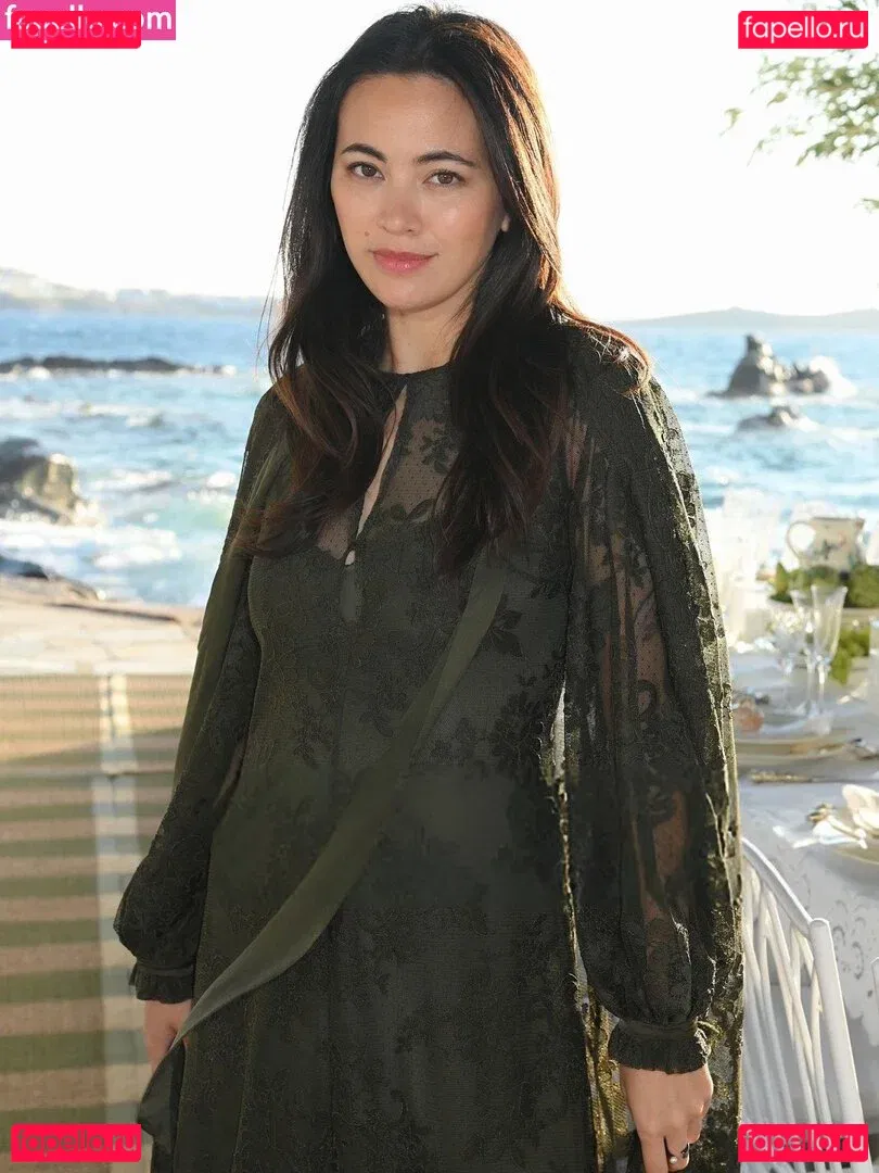 Jessica Yu Li Henwick Onlyfans Photo Gallery 