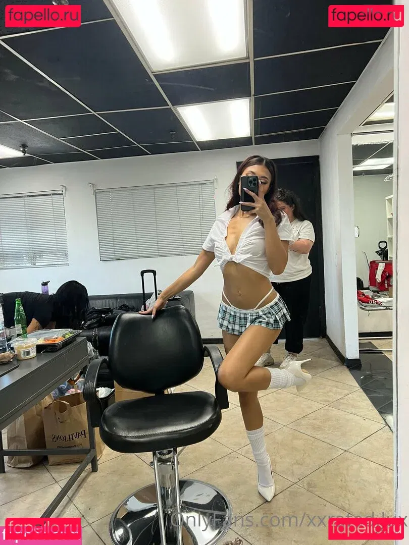 Mina Luxx Onlyfans Photo Gallery 