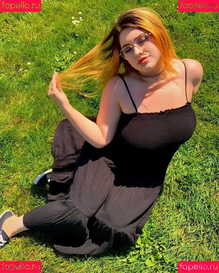 eileenexy Onlyfans Photo Gallery 