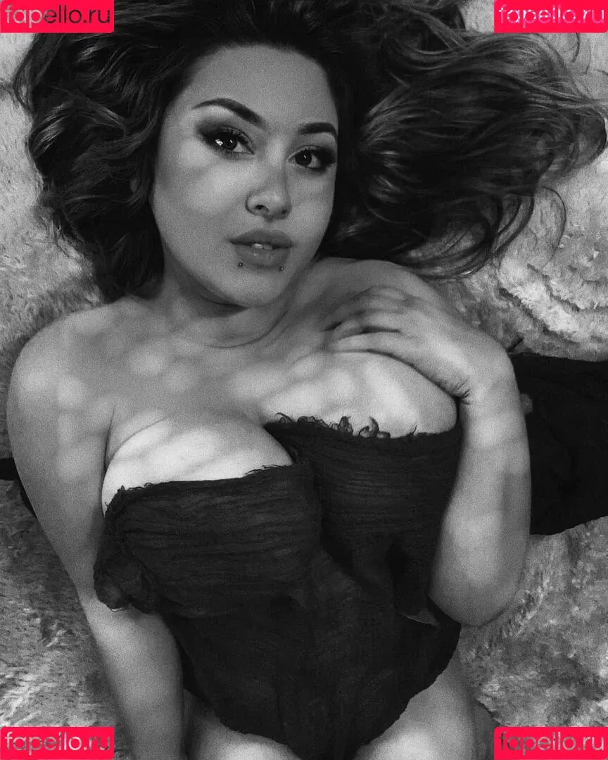 eileenexy Onlyfans Photo Gallery 