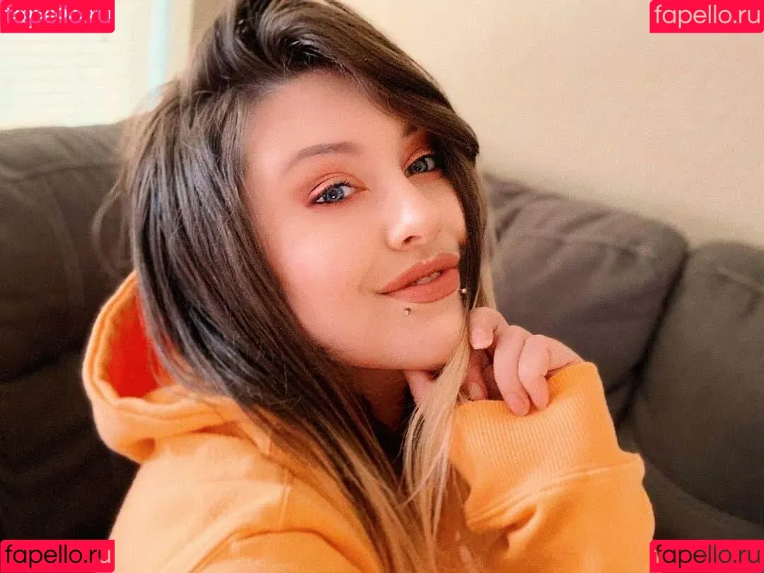 eileenexy Onlyfans Photo Gallery 