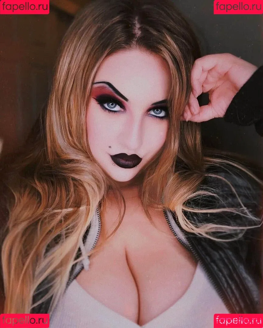 eileenexy Onlyfans Photo Gallery 