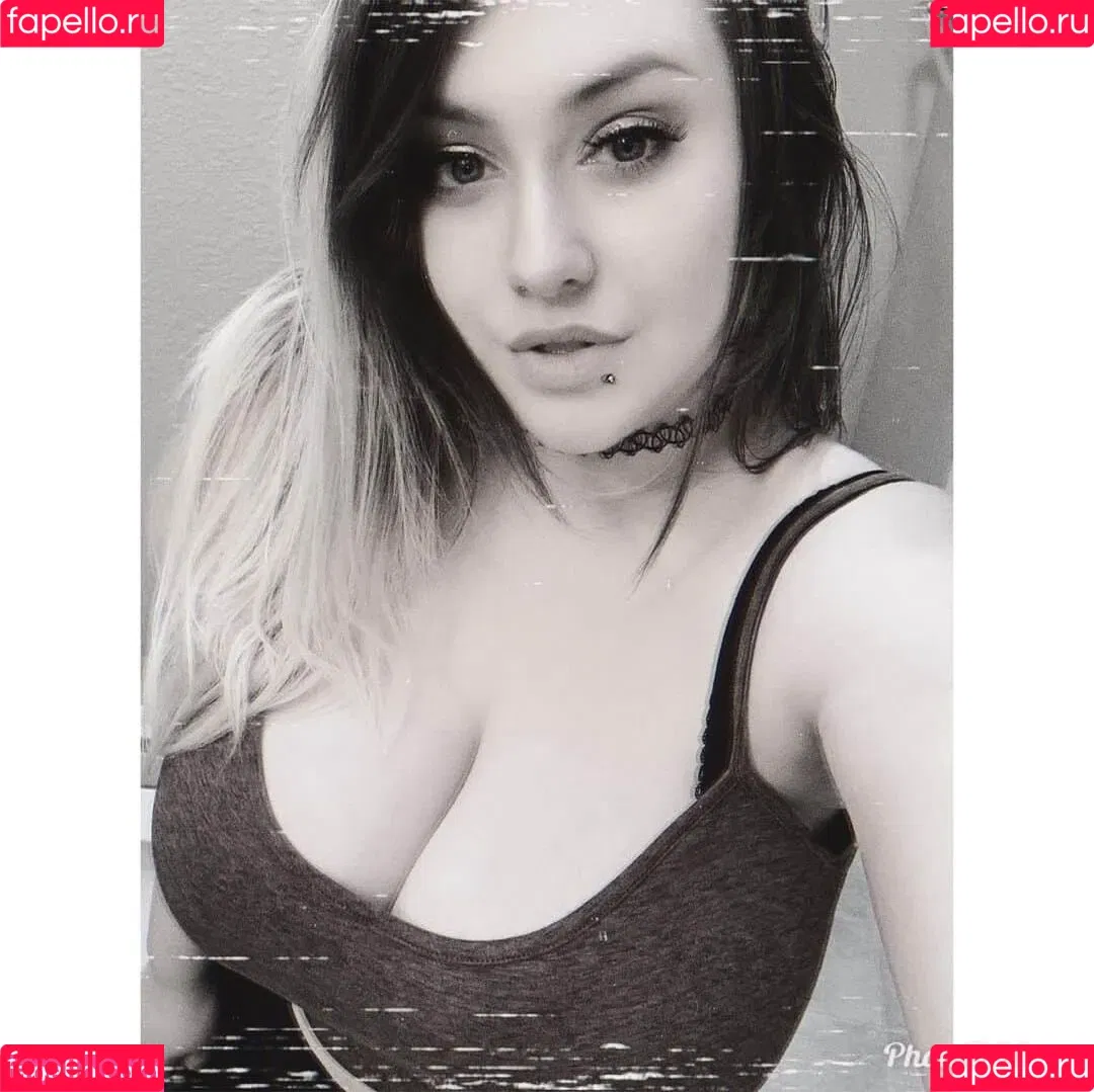 eileenexy Onlyfans Photo Gallery 