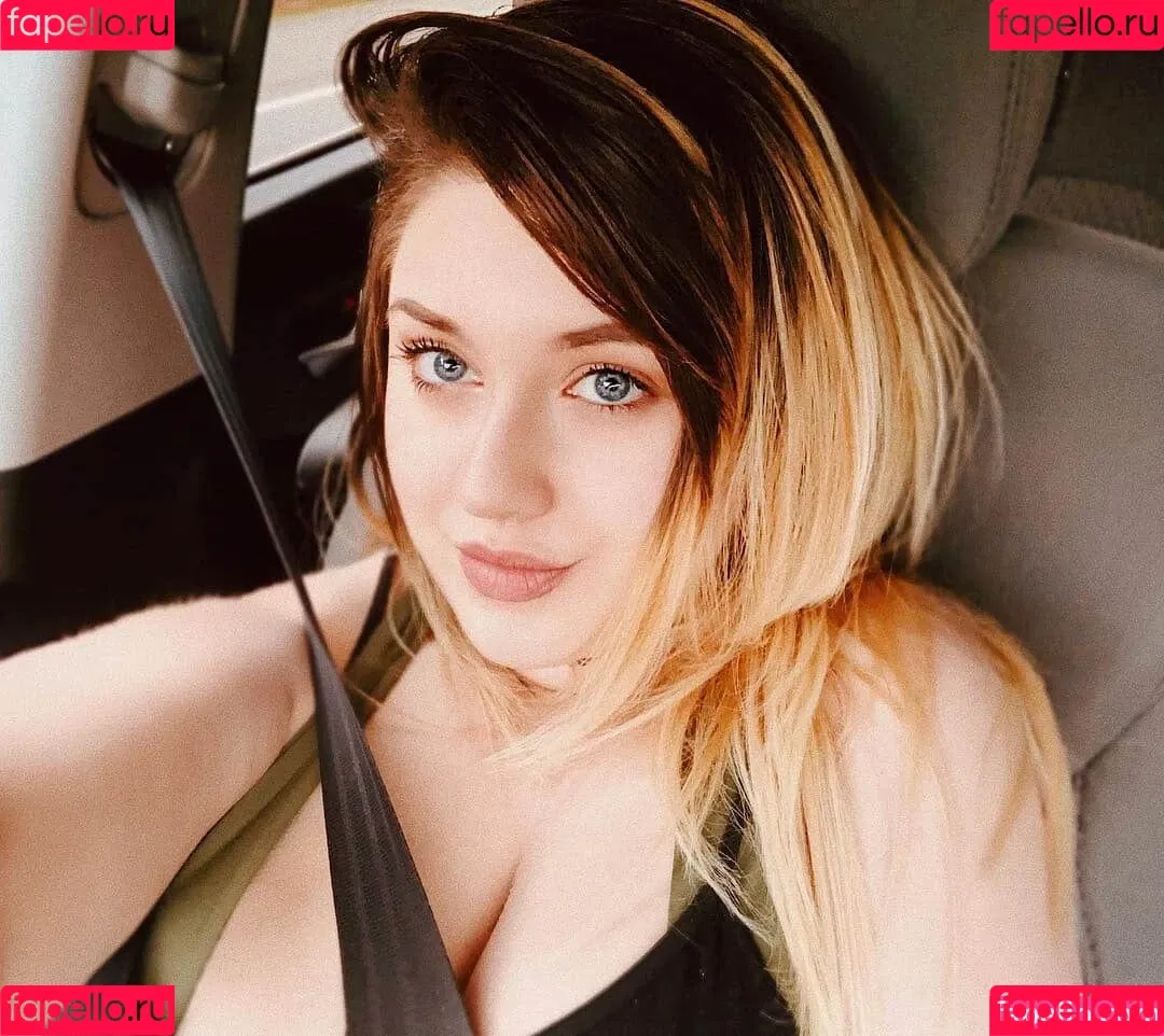 eileenexy Onlyfans Photo Gallery 