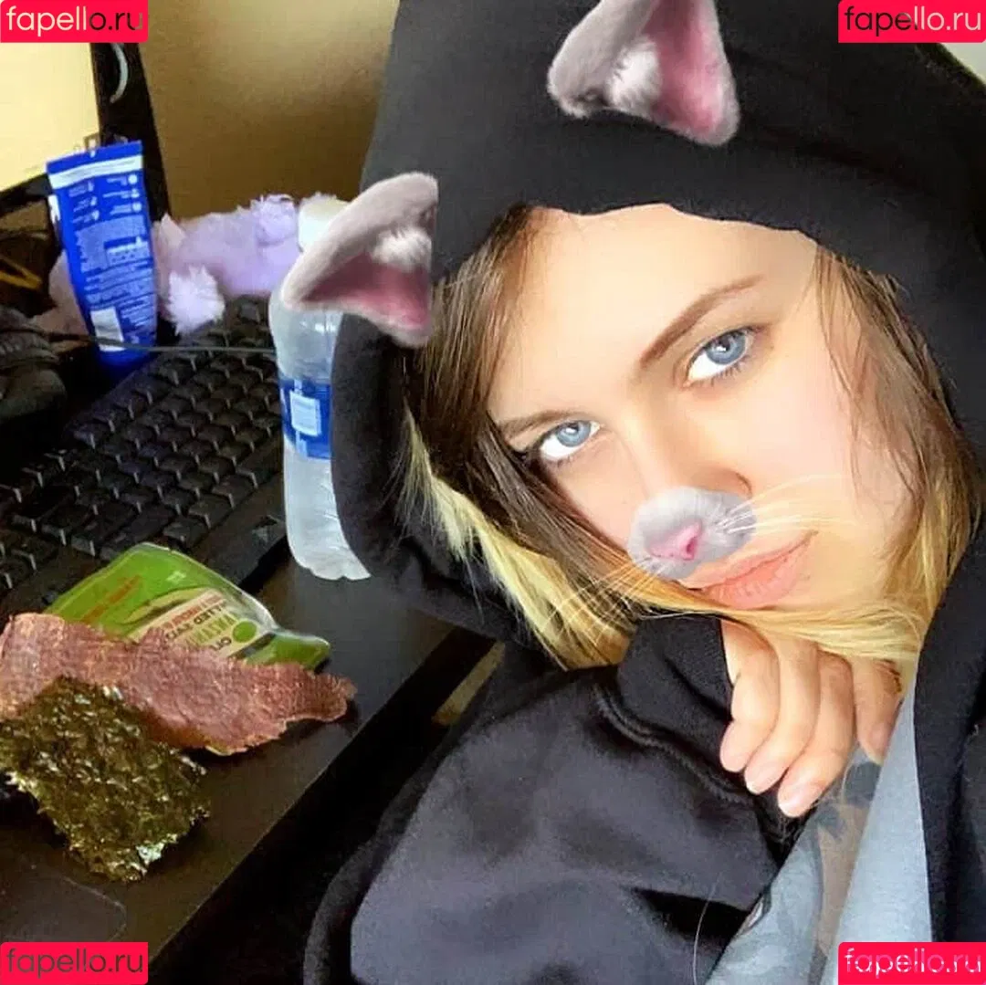 eileenexy Onlyfans Photo Gallery 