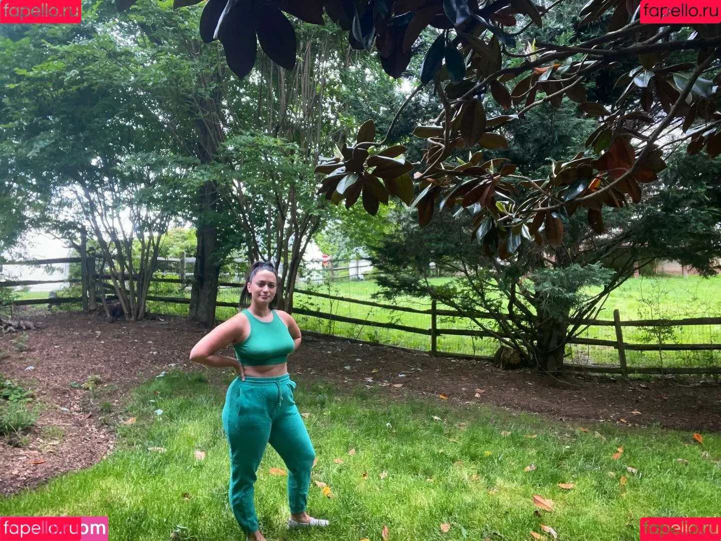 Sara Tomko Onlyfans Photo Gallery 