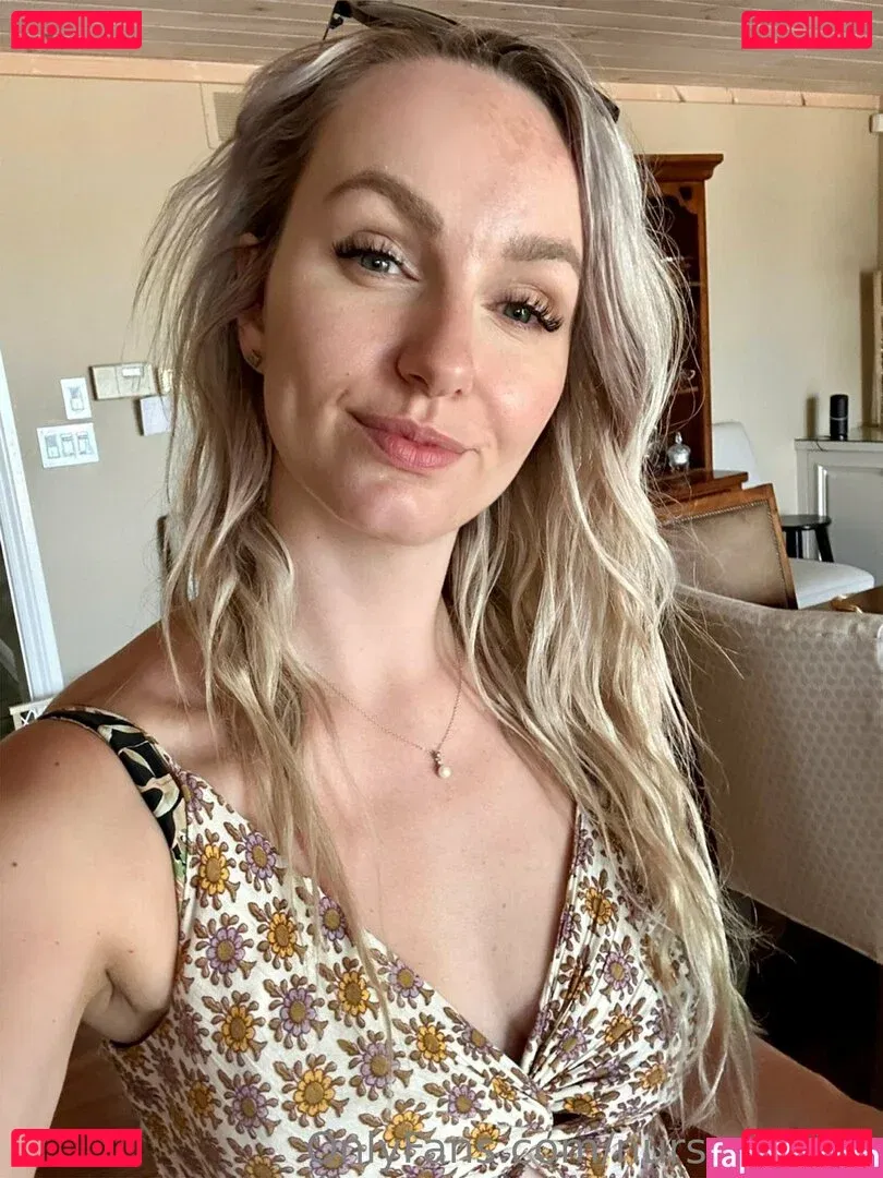 nurseryleigh Onlyfans Photo Gallery 