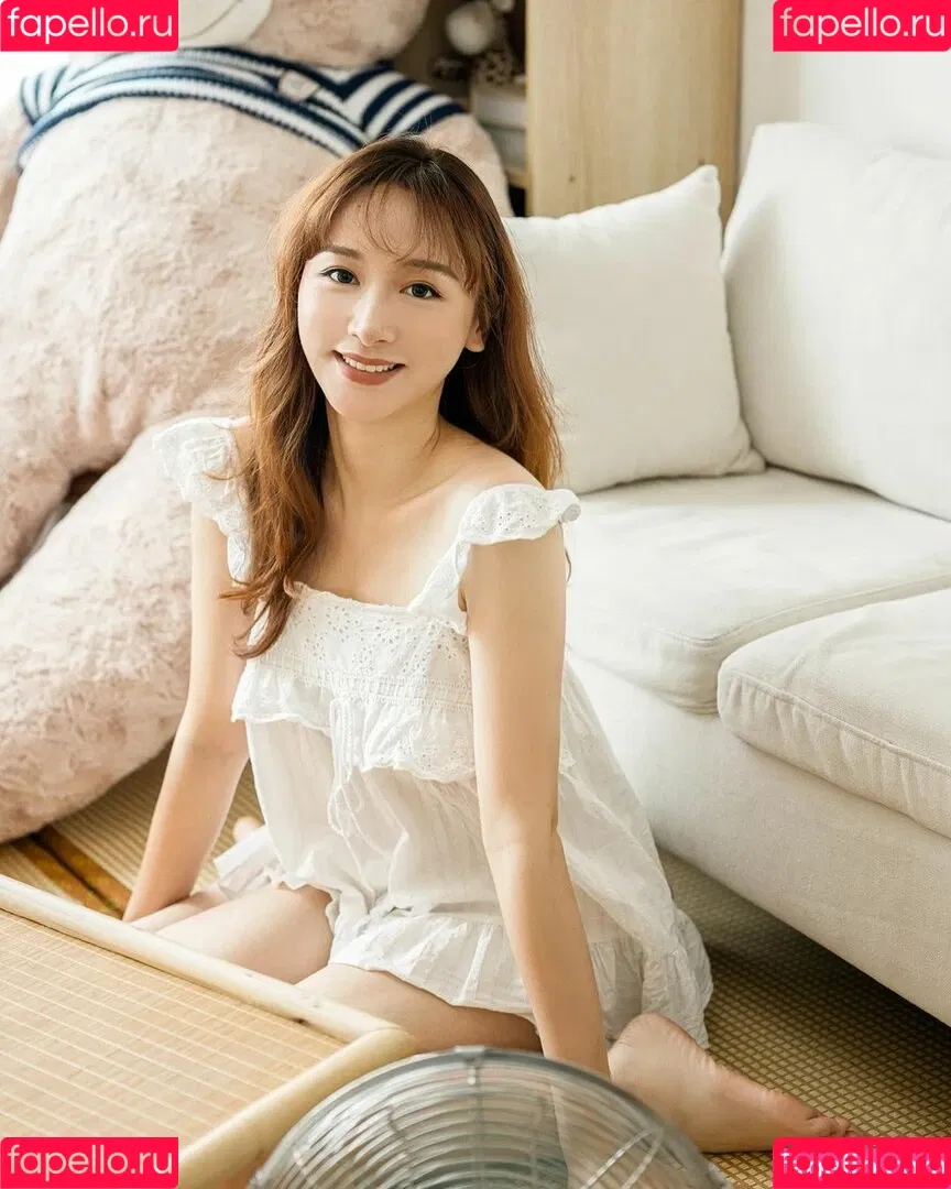 映雪Inshy Onlyfans Photo Gallery 