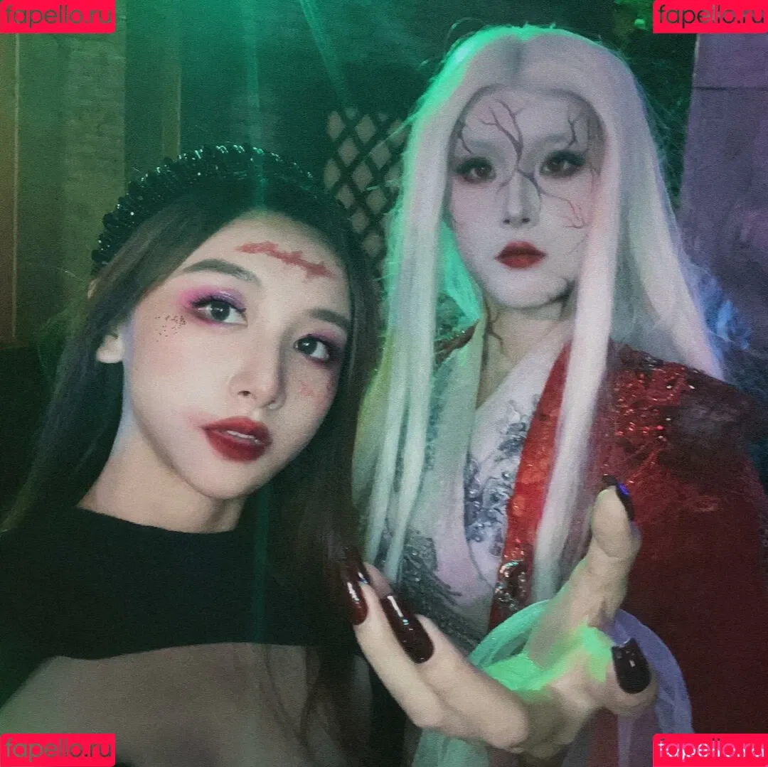 映雪Inshy Onlyfans Photo Gallery 