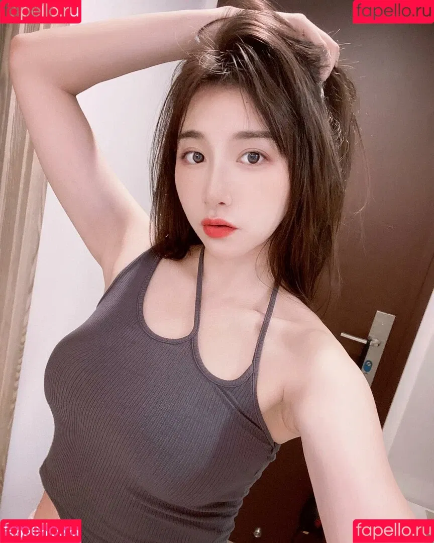 映雪Inshy Onlyfans Photo Gallery 