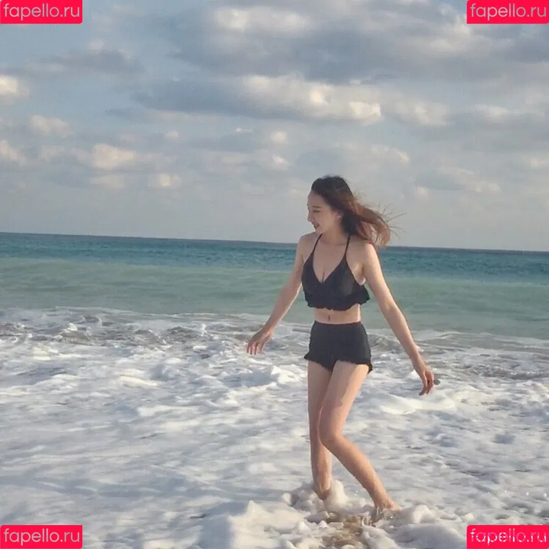 映雪Inshy Onlyfans Photo Gallery 