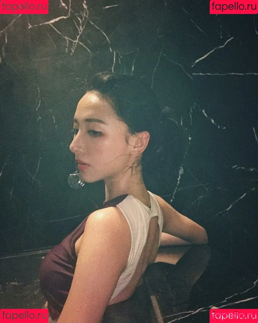 映雪Inshy Onlyfans Photo Gallery 