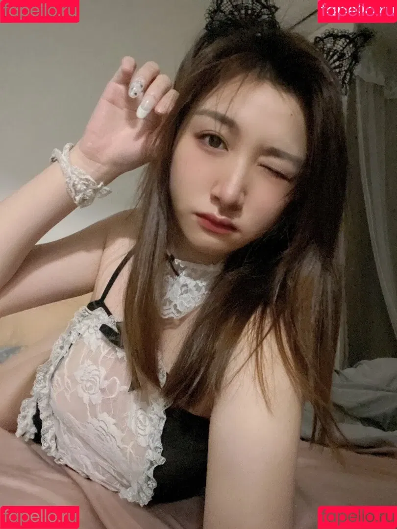 映雪Inshy Onlyfans Photo Gallery 