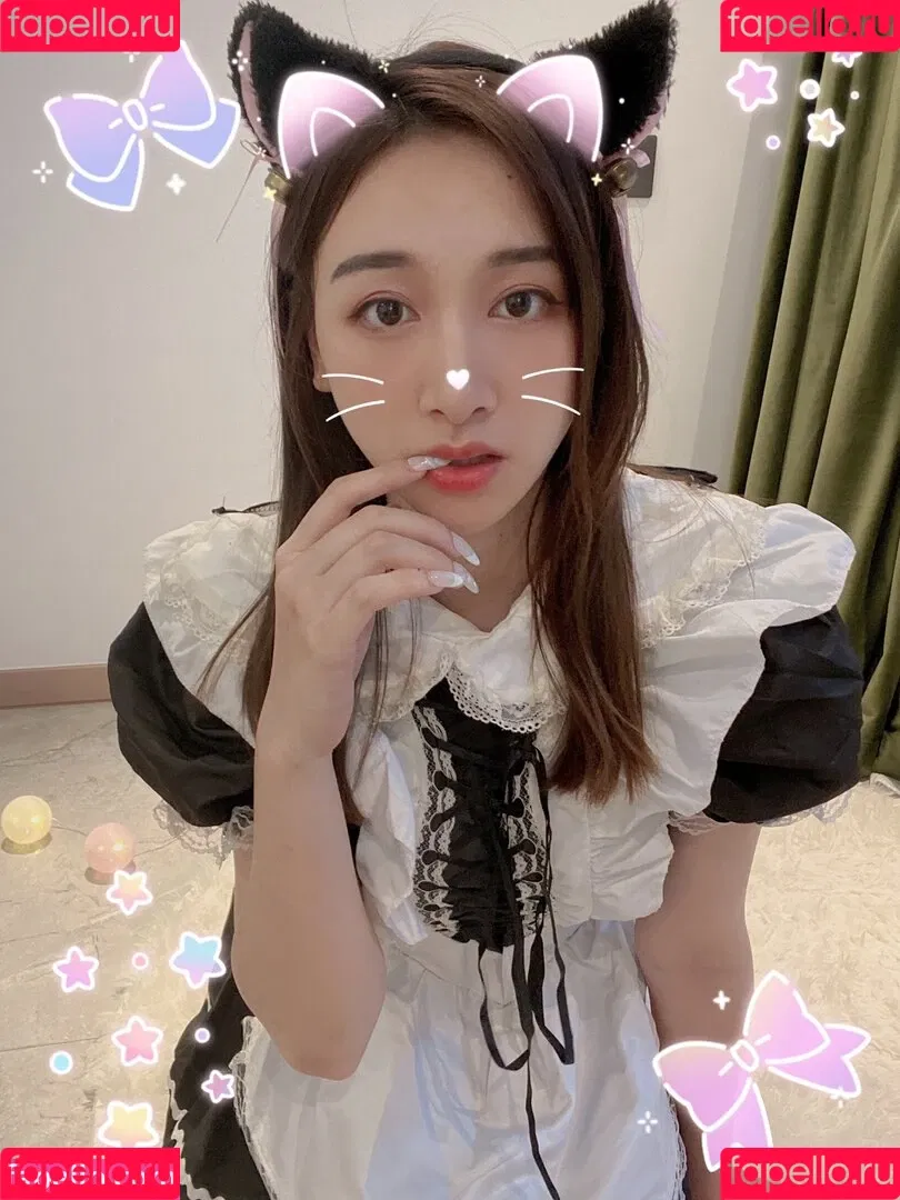 映雪Inshy Onlyfans Photo Gallery 