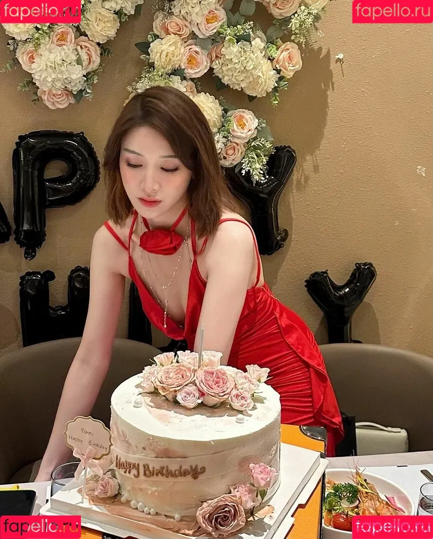 映雪Inshy Onlyfans Photo Gallery 