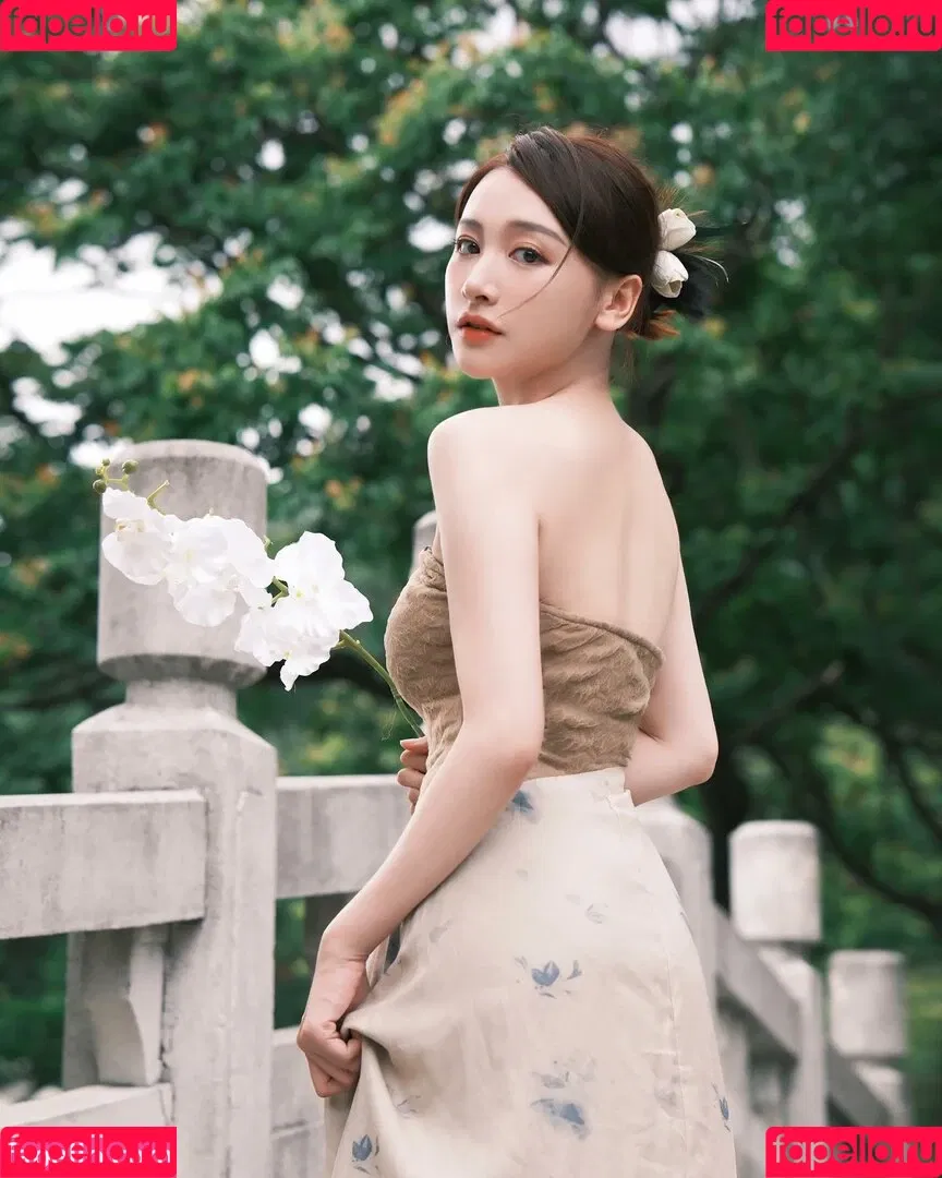 映雪Inshy Onlyfans Photo Gallery 