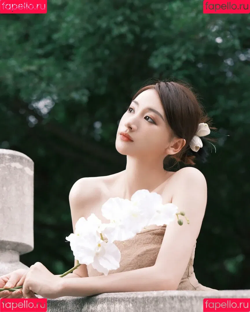 映雪Inshy Onlyfans Photo Gallery 