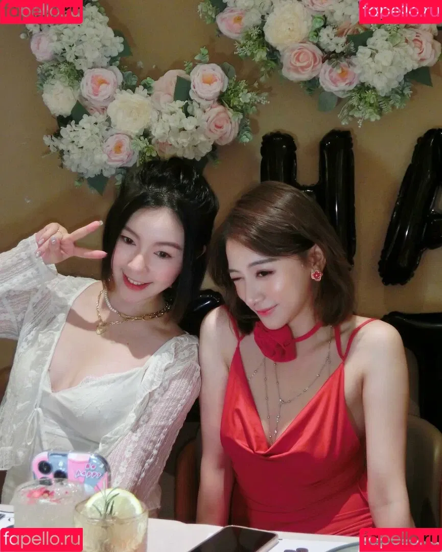 映雪Inshy Onlyfans Photo Gallery 