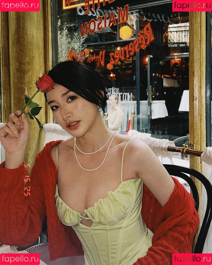 映雪Inshy Onlyfans Photo Gallery 