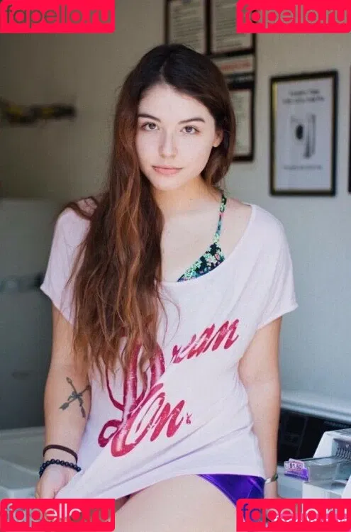 Autumn Farrell Onlyfans Photo Gallery 