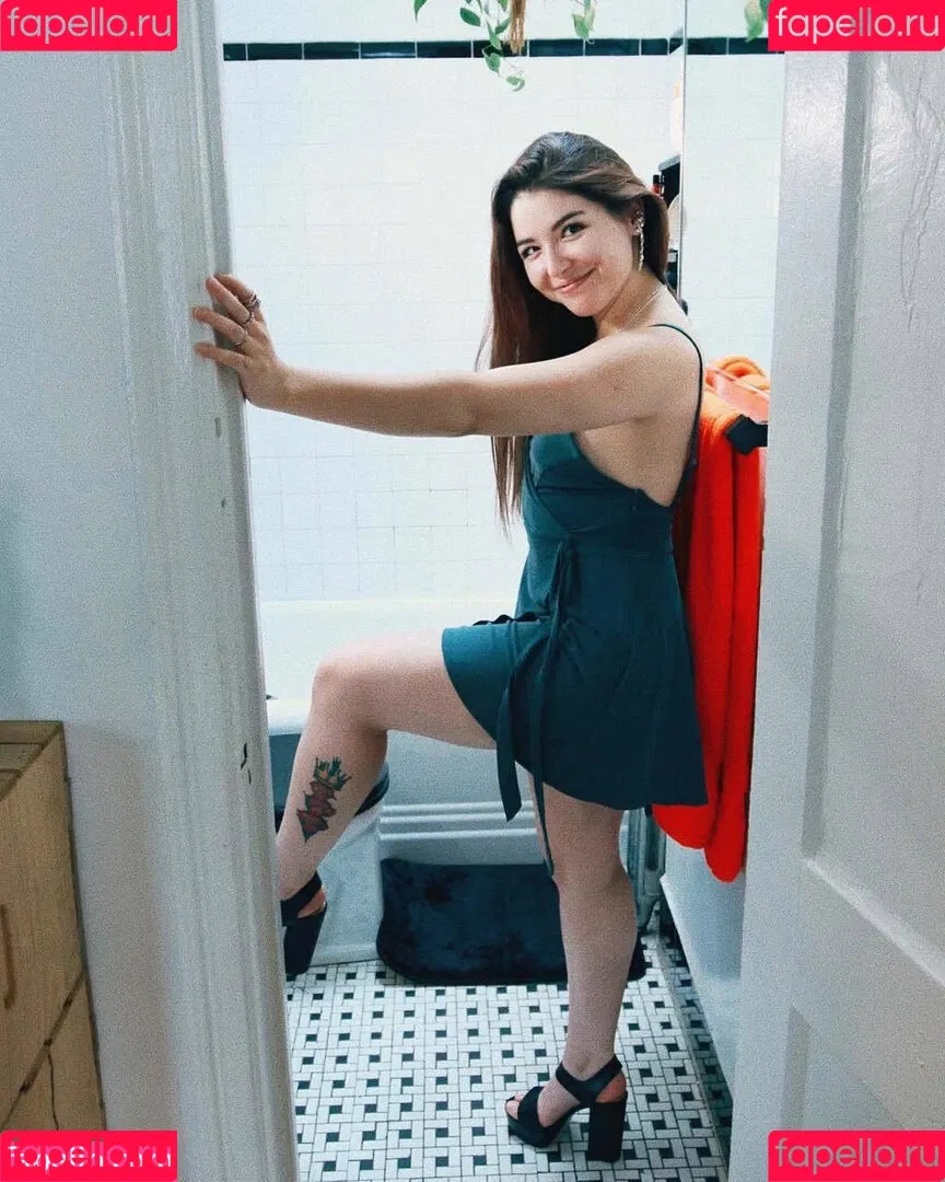 Autumn Farrell Onlyfans Photo Gallery 