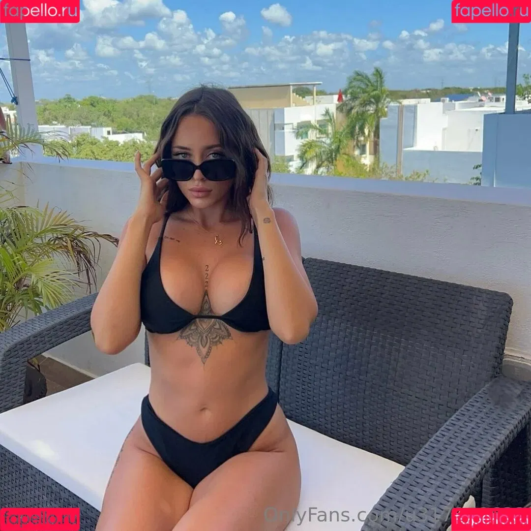 coramayxo Onlyfans Photo Gallery 