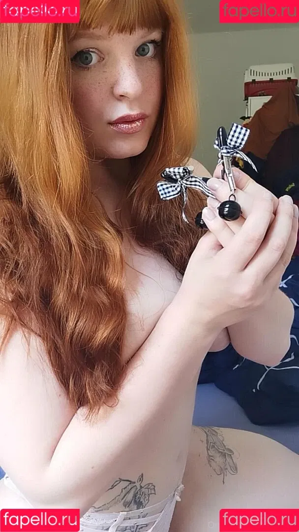 doenill Onlyfans Photo Gallery 
