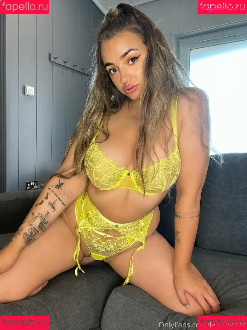 Lana_maee Onlyfans Photo Gallery 