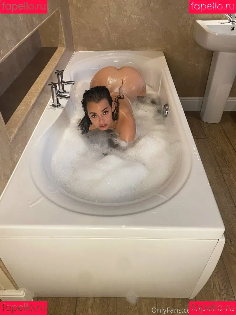 Lana_maee Onlyfans Photo Gallery 