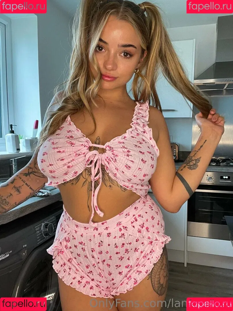 Lana_maee Onlyfans Photo Gallery 