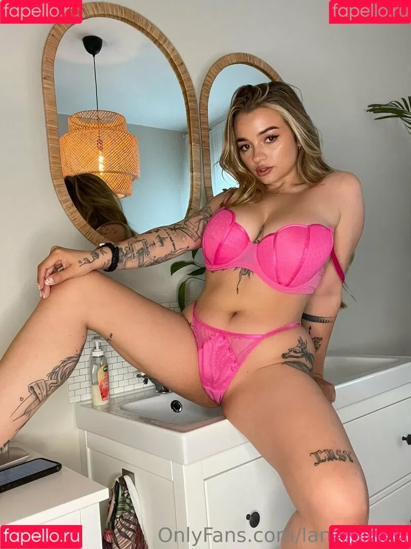 Lana_maee Onlyfans Photo Gallery 