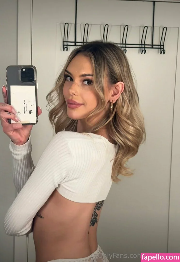 EllieLeen1 Onlyfans Photo Gallery 