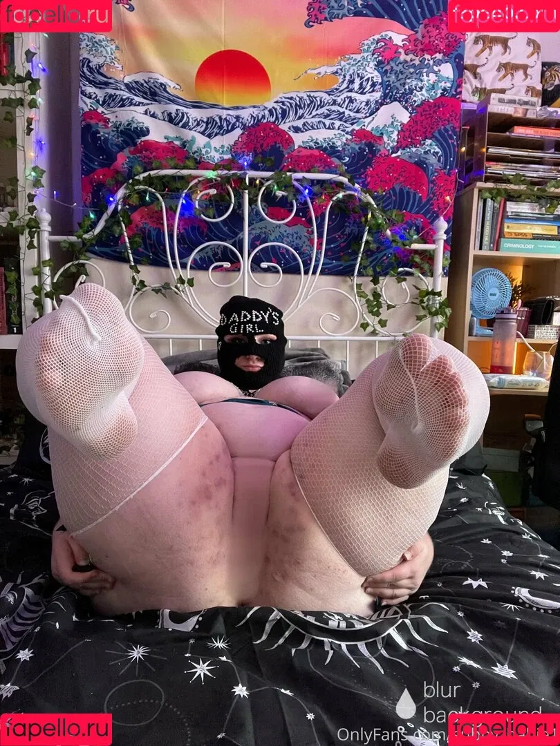 phoebetheunistudent Onlyfans Photo Gallery 