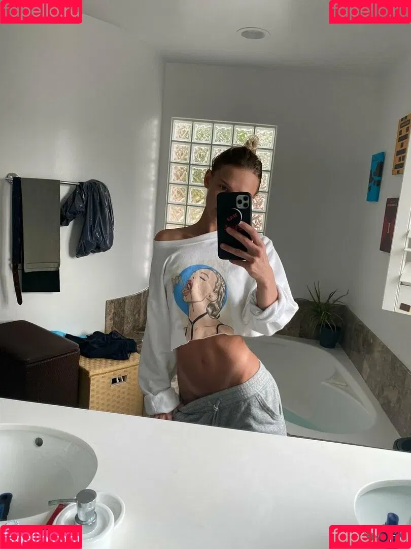 Emma Hix Onlyfans Photo Gallery 