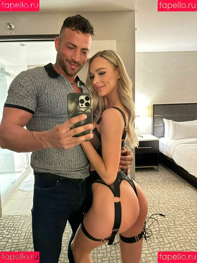 Emma Hix Onlyfans Photo Gallery 
