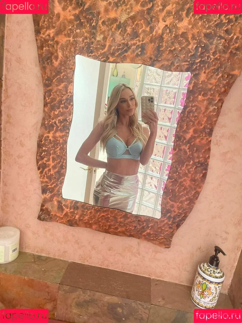 Emma Hix Onlyfans Photo Gallery 
