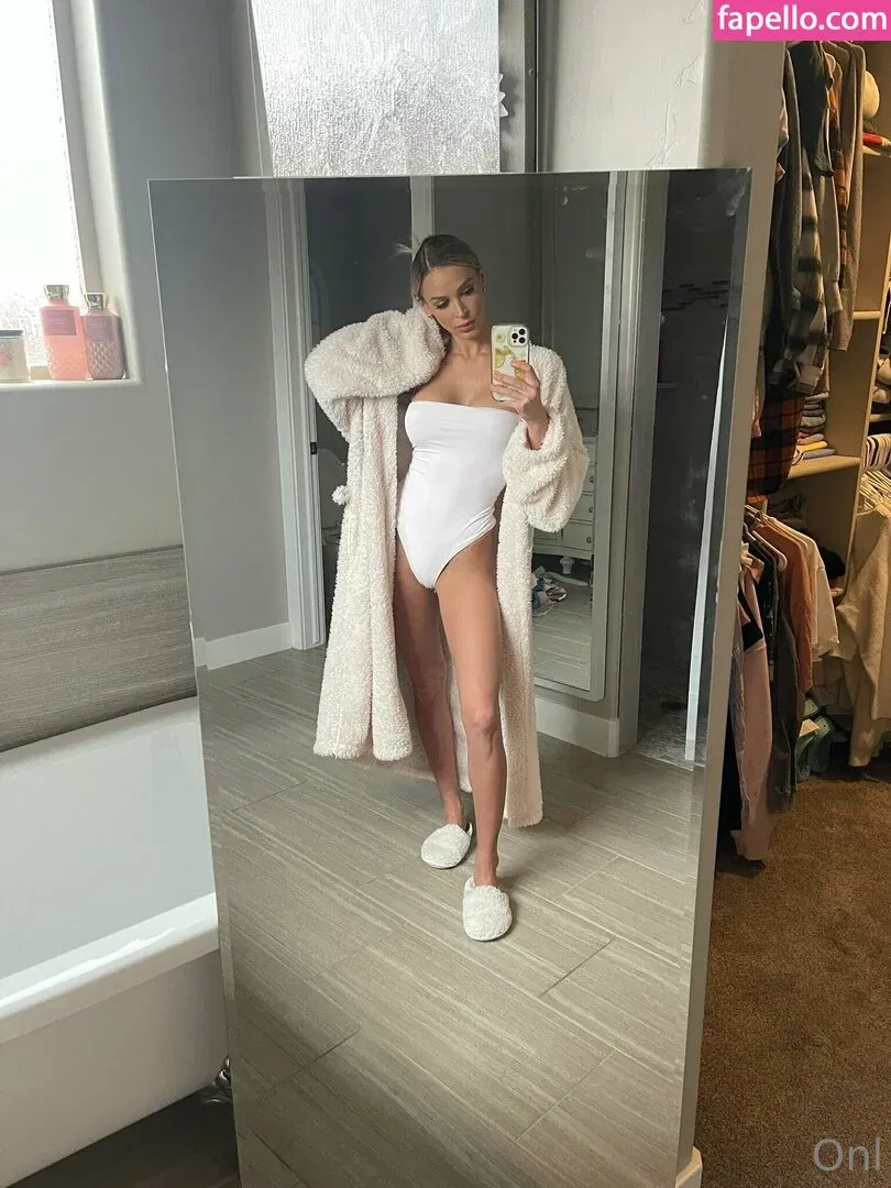 Emma Hix Onlyfans Photo Gallery 