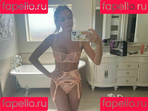 Emma Hix Onlyfans Photo Gallery 