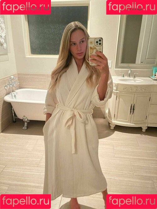 Emma Hix Onlyfans Photo Gallery 