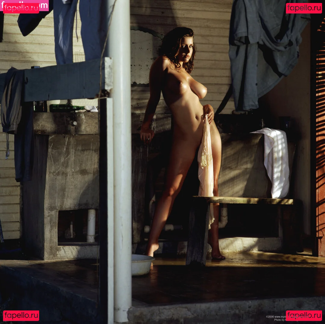 Erica Rose Campbell Onlyfans Photo Gallery 