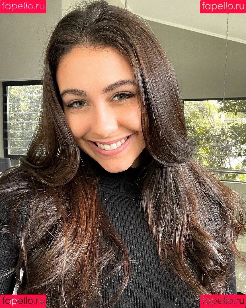 Lanzi Onlyfans Photo Gallery 