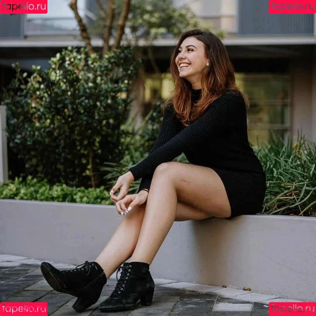 Lanzi Onlyfans Photo Gallery 